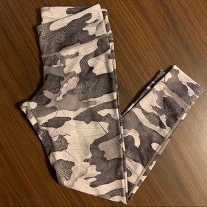 Reebok Leaf pattern Camo Leggings